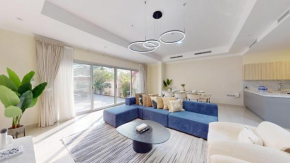 Primestay - Spacious two-story Villa with Maids Room in JVC